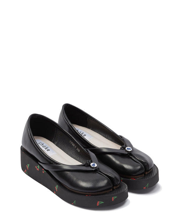 Black Tabis