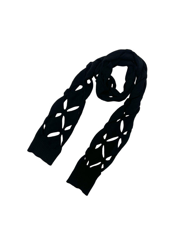 KNIT SLASH SCARF
